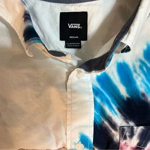 Vans short sleeve Blue/Purple Tie Dye Men’s Size M